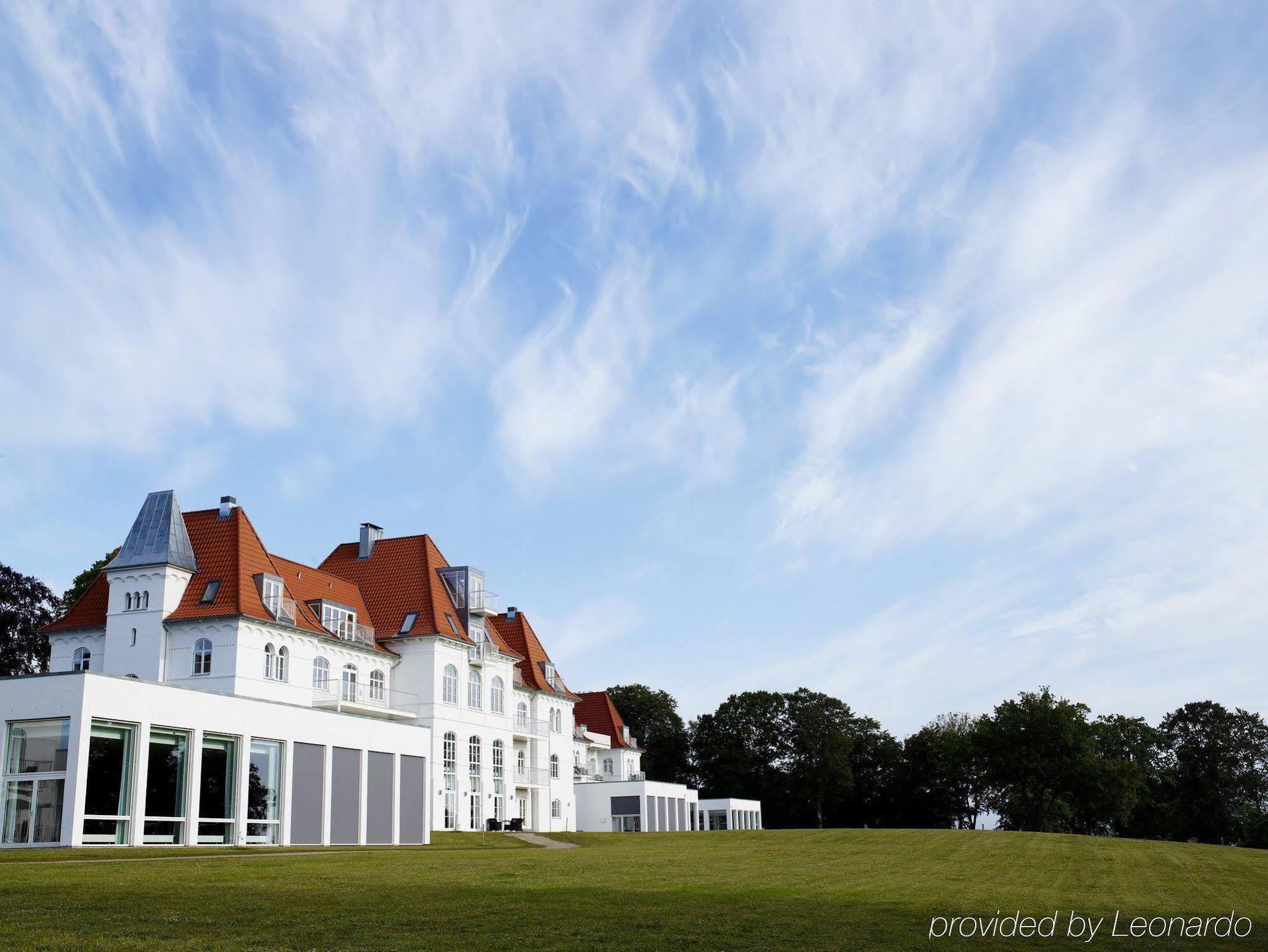 Hotel Comwell Kellers Park Brejning Exteriér fotografie